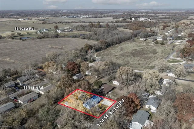 $205,000 | 174 Southeast 421st Road, Warrensburg, MO 64093