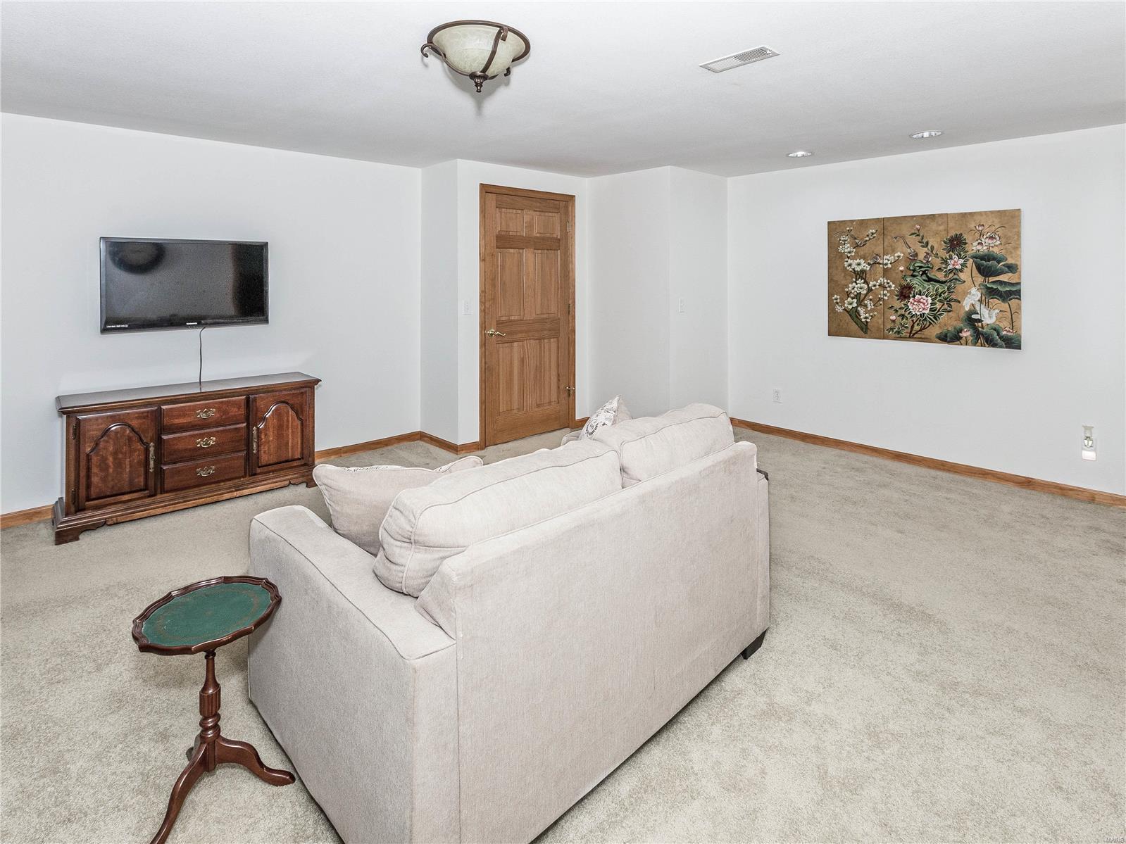 2717 Keebler Road Maryville, IL 62062 - Photo 37 of 51 Gallery Image 37