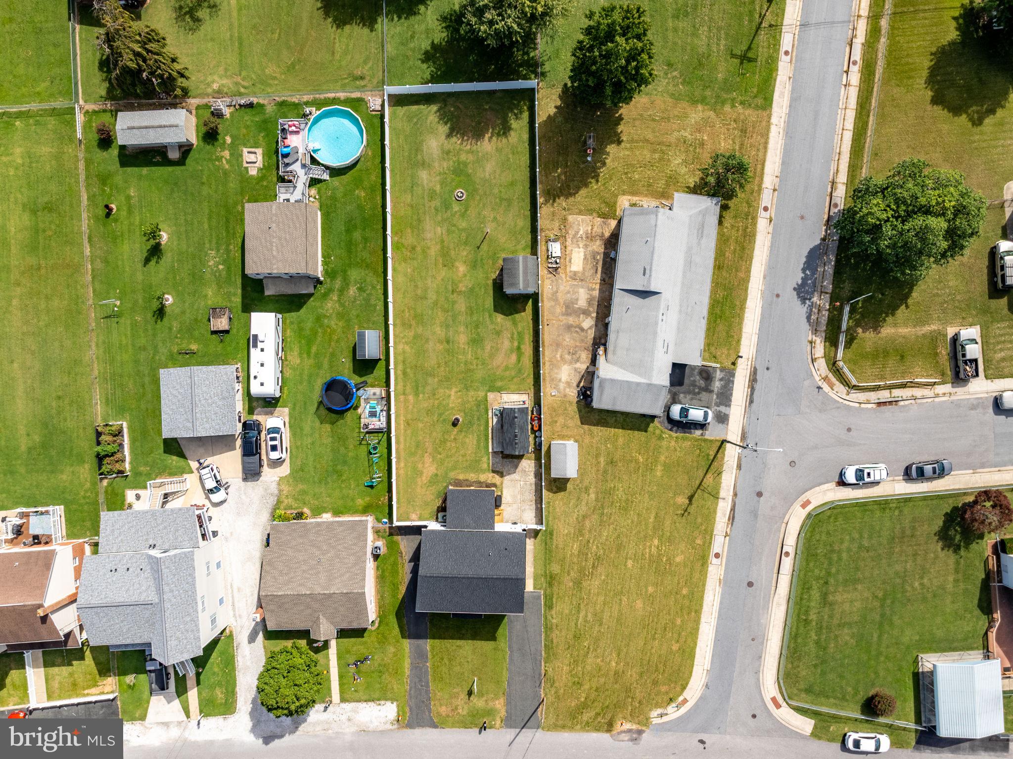 6915 River Drive Road Baltimore, MD 21219 - Photo 4 of 36 Gallery Image 4