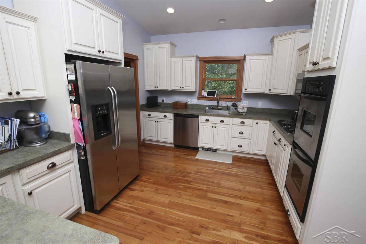 4101 North Gleaner Road Freeland, MI 48623 - Photo 12 of 59
