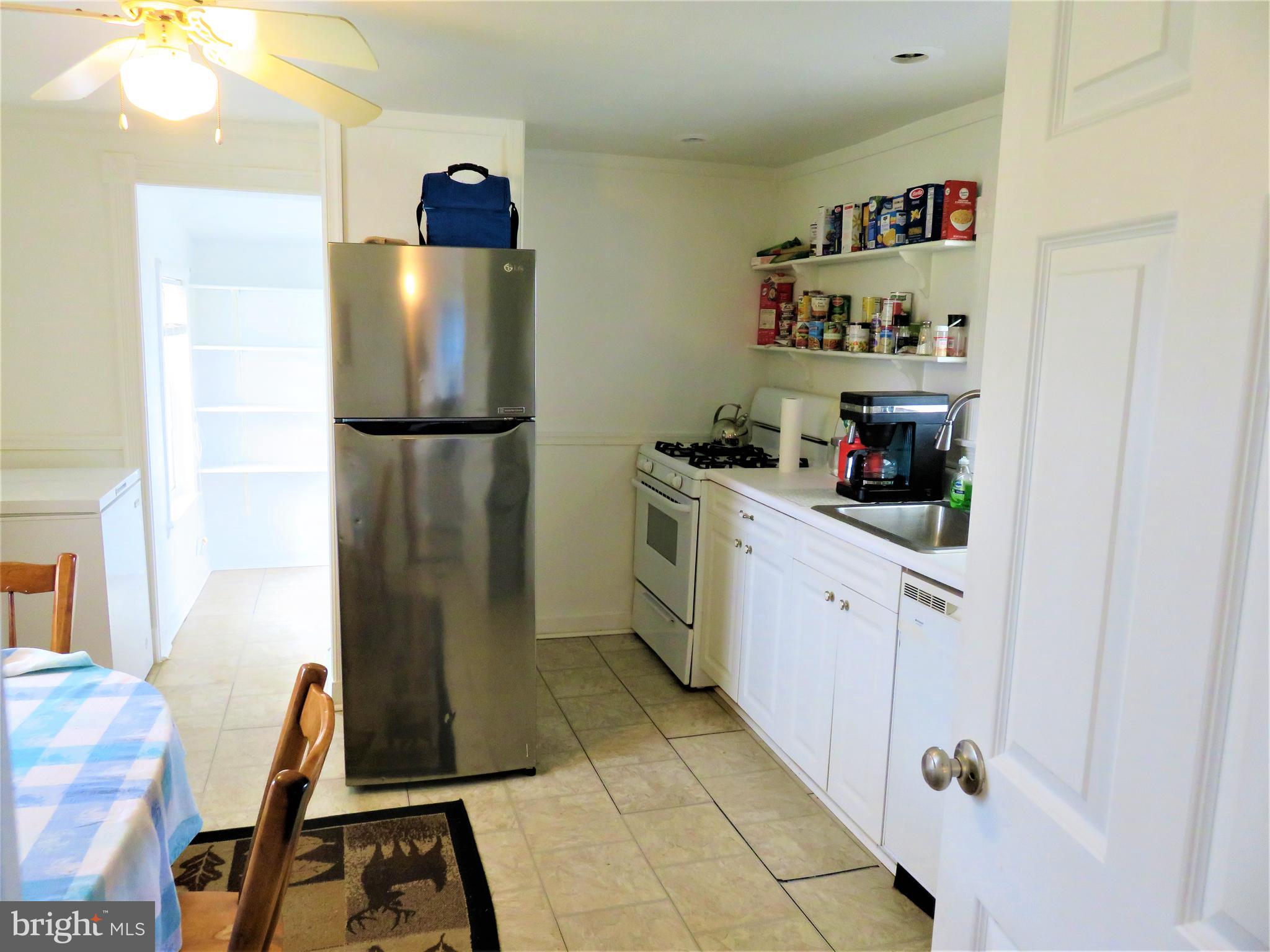 25418 Draper Road Milton, DE 19968 - Photo 18 of 29 kitchen