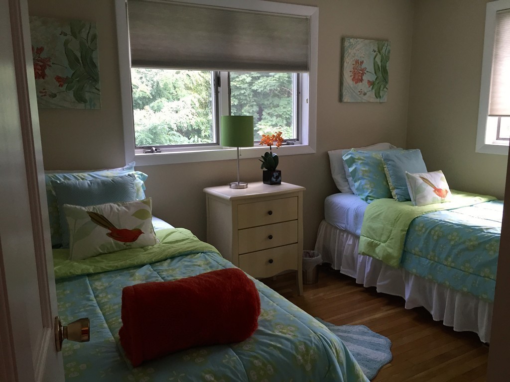 11 Ronna Road Gloucester, MA 01930 - Photo 10 of 19 Gallery Image 10