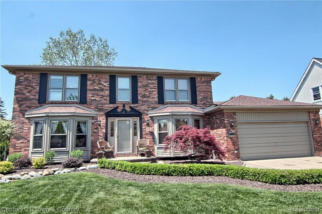 1339 Royal Crescent Street Rochester, MI 48306 - Photo 1 of 29 Front.jpg
