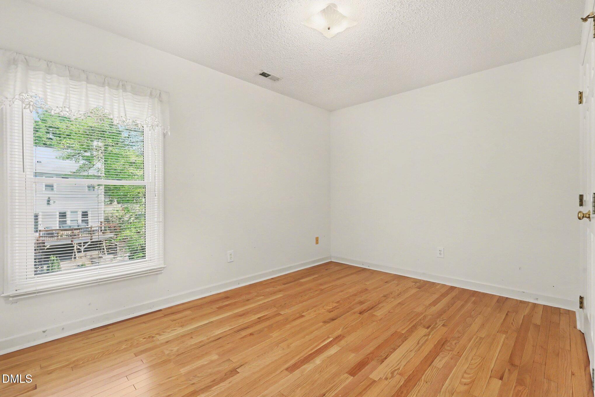 208 Arlington Ridge Cary, NC 27513 - Photo 23 of 37 Bedroom 3