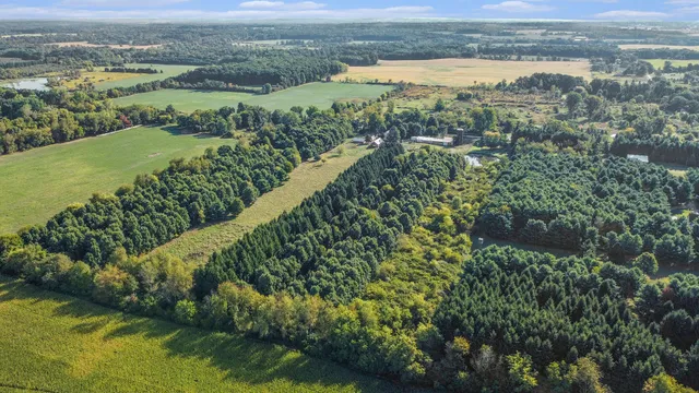 $525,000 | 10746 Beebe Highway, Tipton, MI 49287