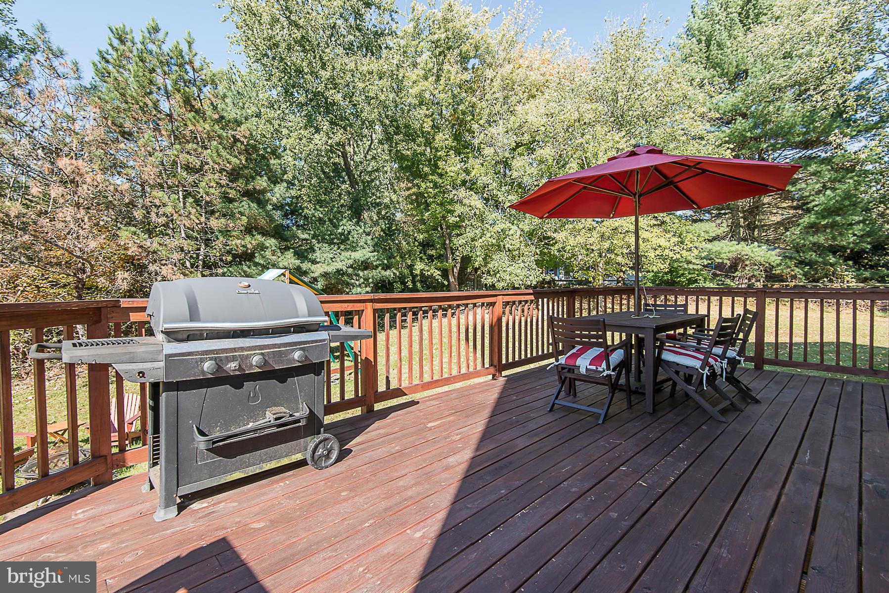 4050 Macalpine Road Ellicott City, MD 21042 - Photo 28 of 30 an outdoor space with furniture