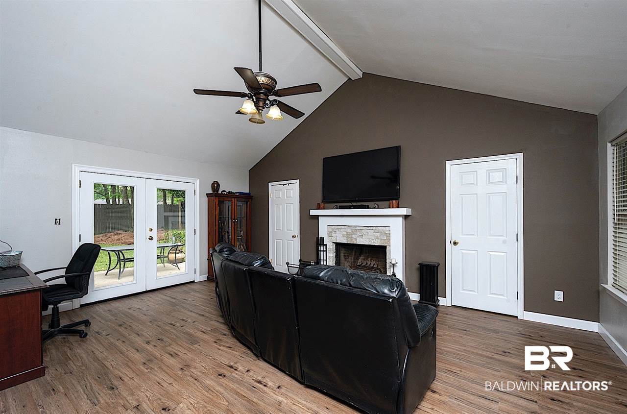 225 Maplewood Loop Daphne, AL 36526 - Photo 6 of 21
