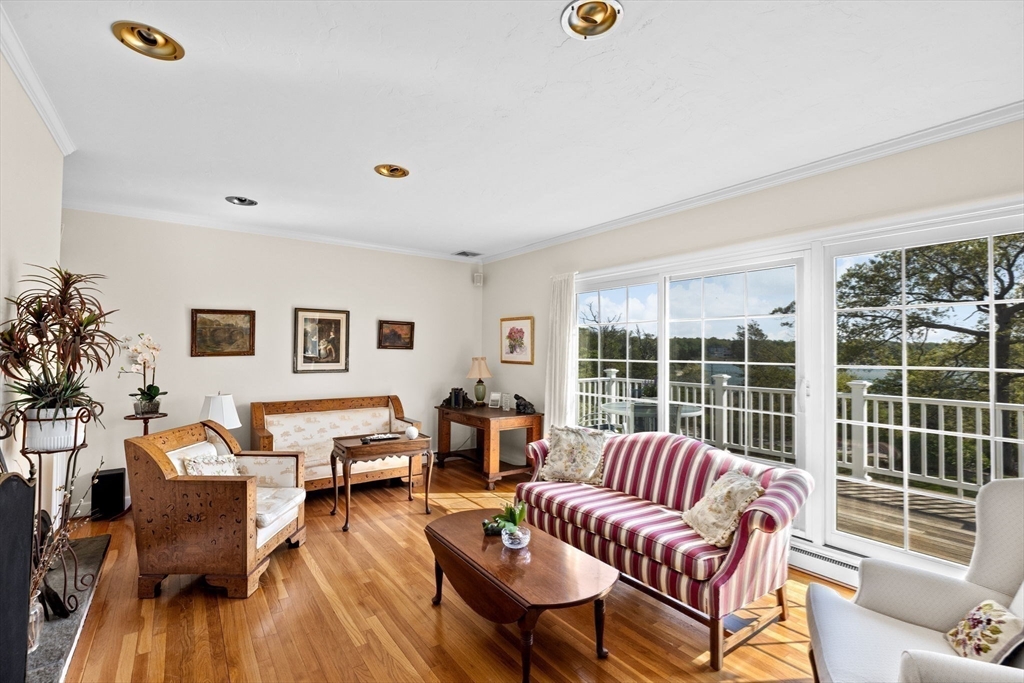 12 Sheldon Road Cohasset, MA 02025 - Photo 10 of 42 Gallery Image 10