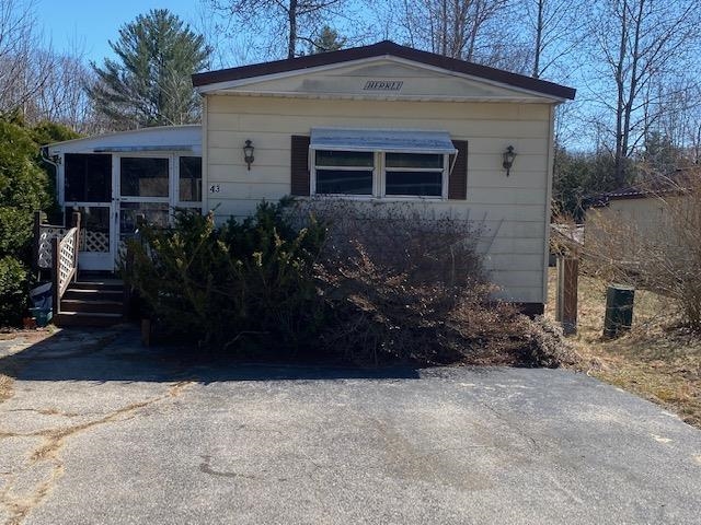 43 Crosswind Lane Rochester, NH 03867 - Photo 1 of 28