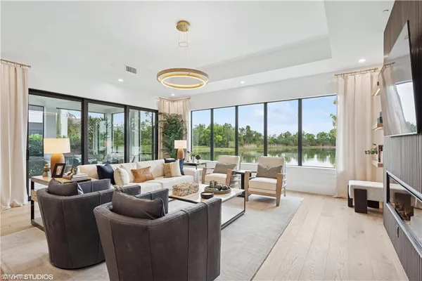 $1,200,000 | 19781 Marino Lake Circle, Unit B4102, Miromar Lakes, FL 33913