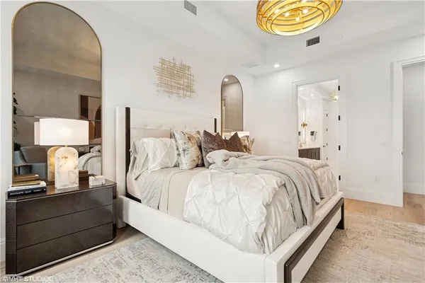 $1,200,000 | 19781 Marino Lake Circle, Unit B4102, Miromar Lakes, FL 33913