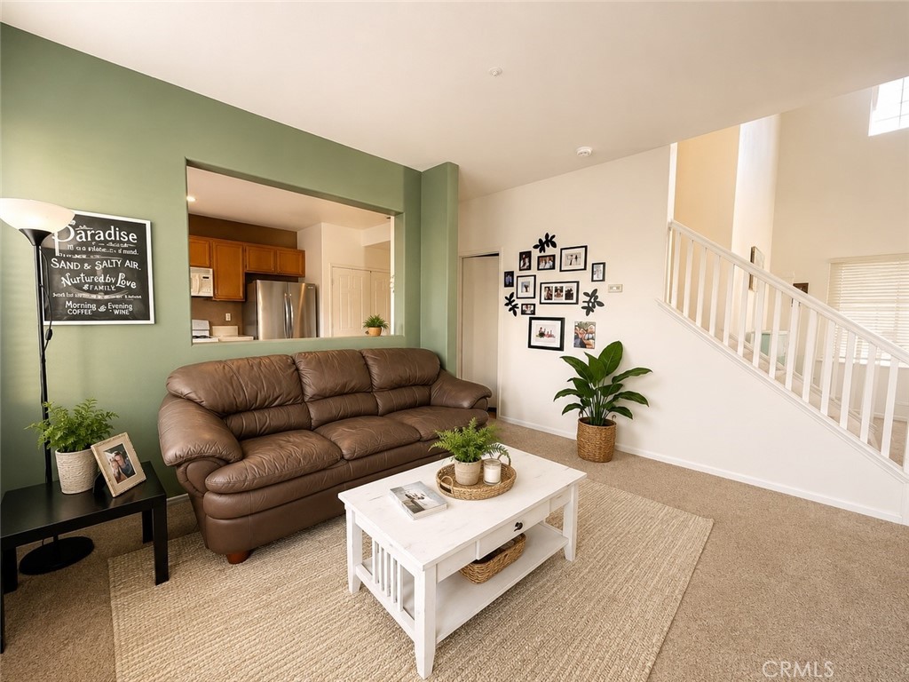 292 Edgemire Lane Simi Valley, CA 93065 - Photo 13 of 45