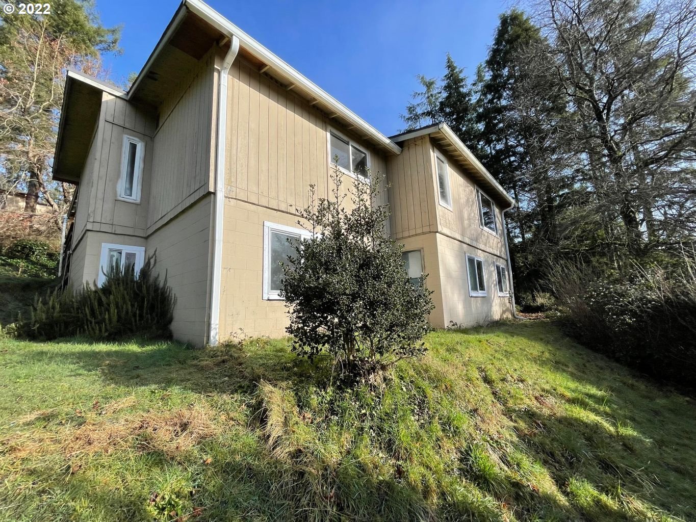 3240 Aldercrest Road Tillamook, OR 97141 - Photo 13 of 31 Gallery Image 13
