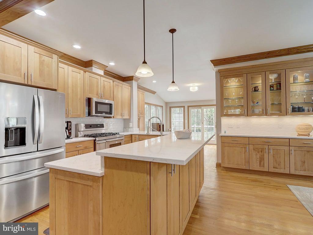 6612 Ridgeway Drive Springfield, VA 22150 - Photo 16 of 130