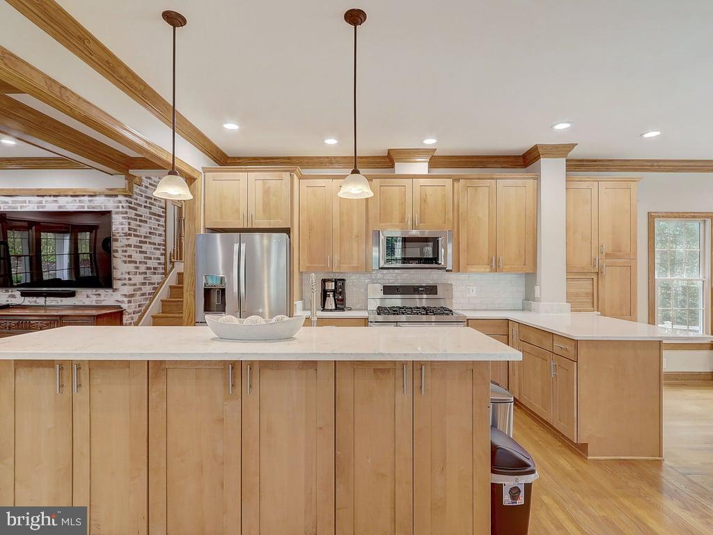 6612 Ridgeway Drive Springfield, VA 22150 - Photo 19 of 130