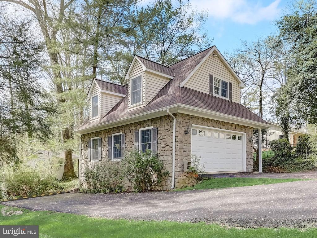 6612 Ridgeway Drive Springfield, VA 22150 - Photo 8 of 130