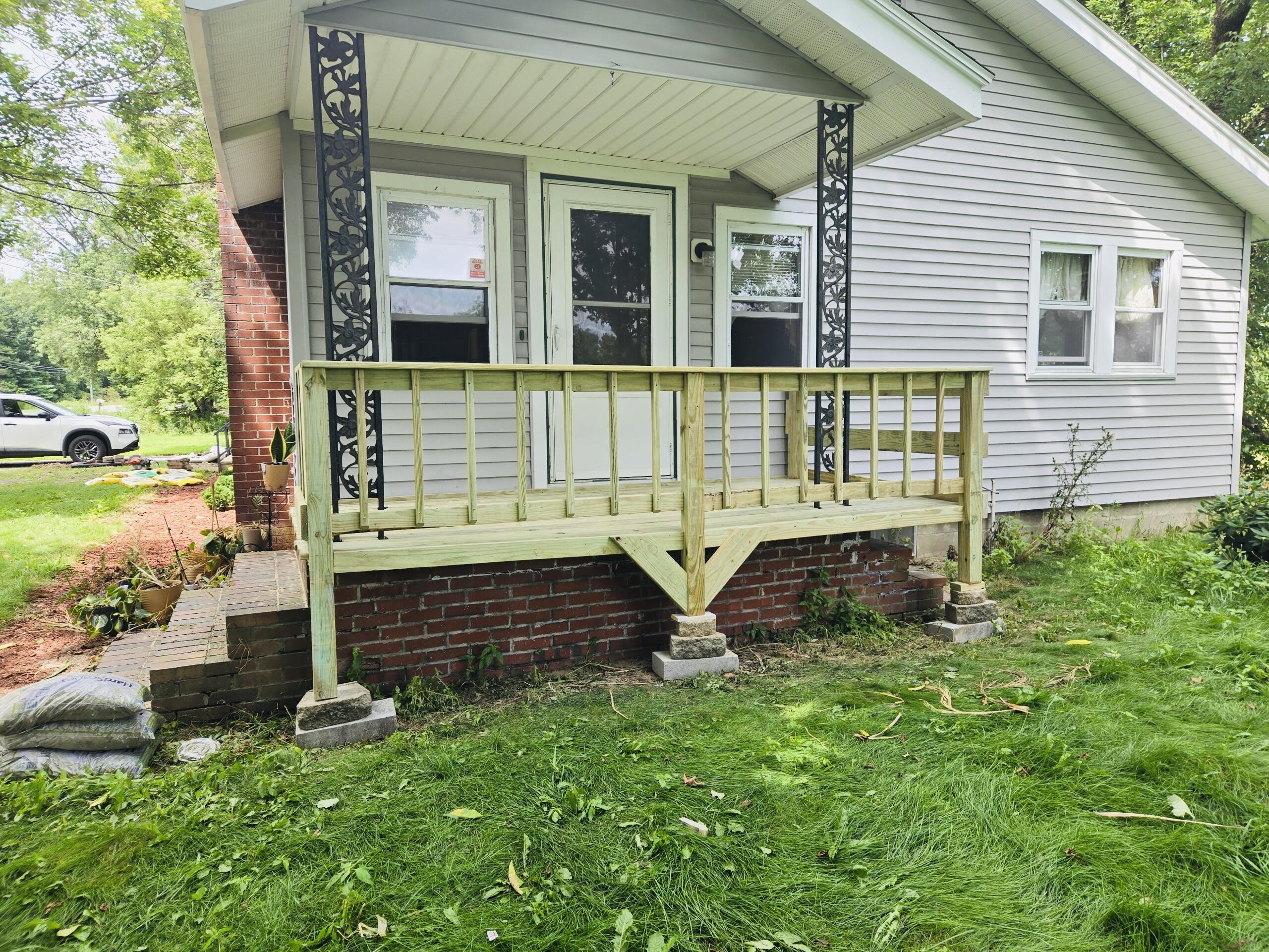 193 Oxbow Road Palmyra, ME 04965 - Photo 5 of 20 Side Deck