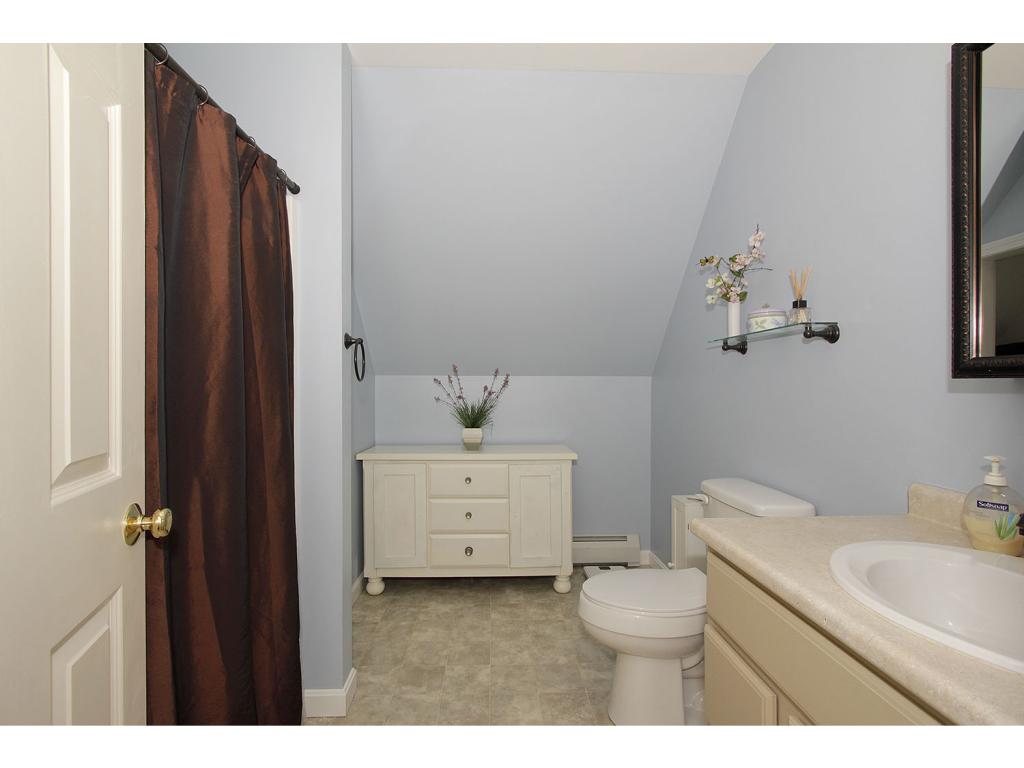 178 Bay Road Farmington, NH 03835 - Photo 16 of 25