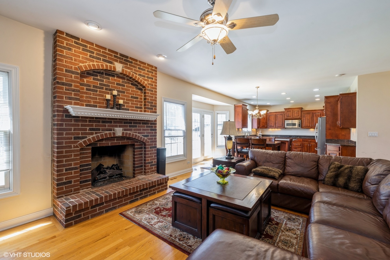 972 Spring Road Elmhurst, IL 60126 - Photo 8 of 30 a living room with furniture and a fireplace