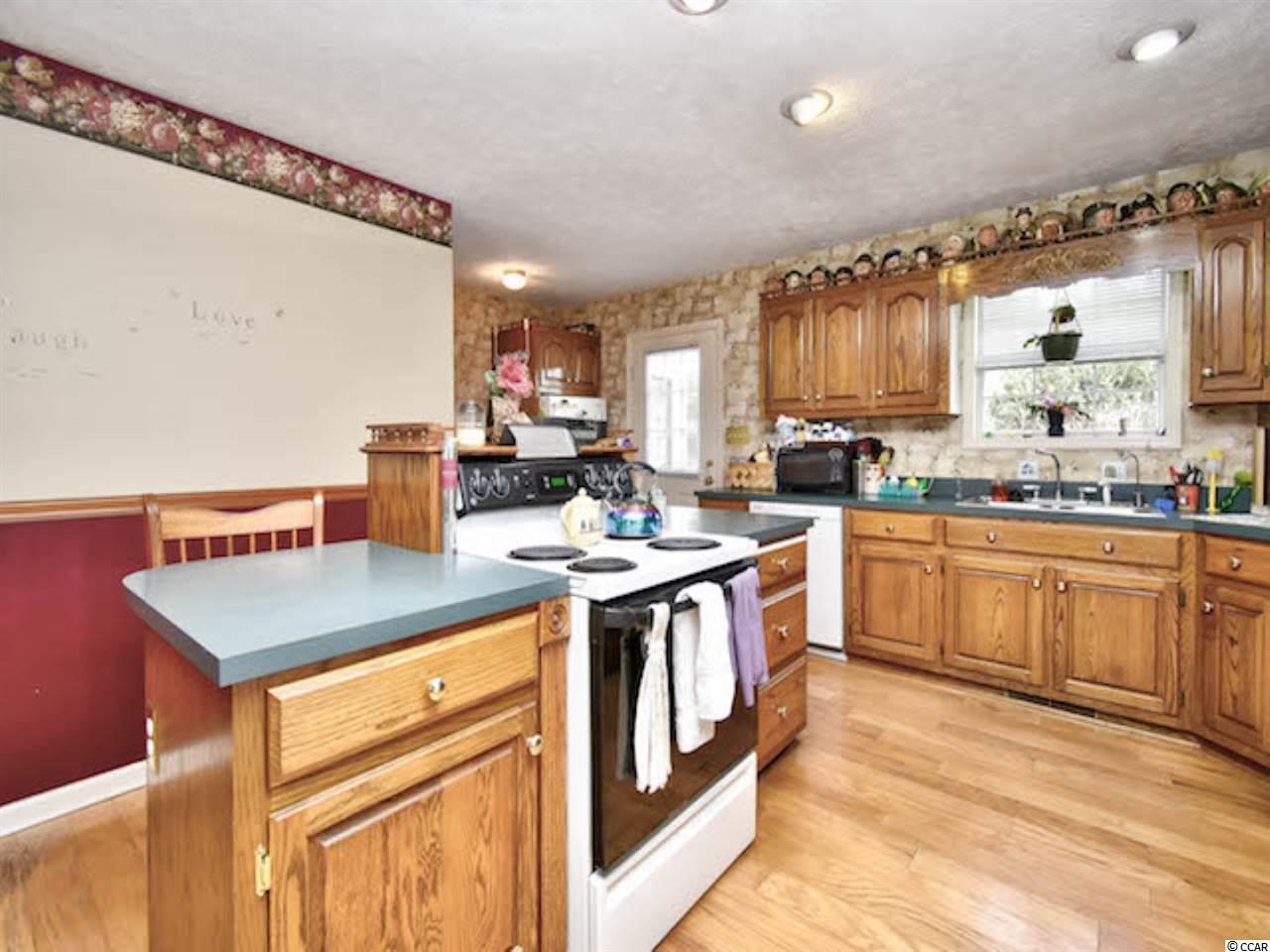 886 Knotty Branch Road Conway, SC 29527 - Photo 10 of 36 Gallery Image 10