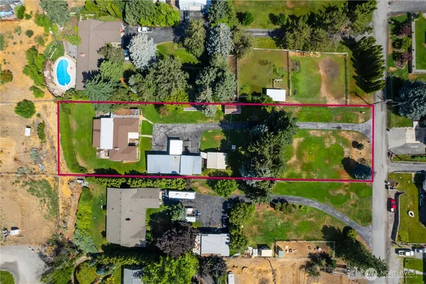 $710,000 | 2434 & 2430 Nw Alan Avenue, East Wenatchee, WA 98802