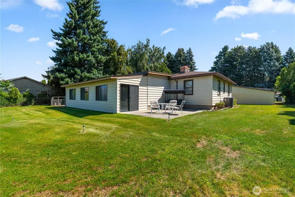 $710,000 | 2434 & 2430 Nw Alan Avenue, East Wenatchee, WA 98802