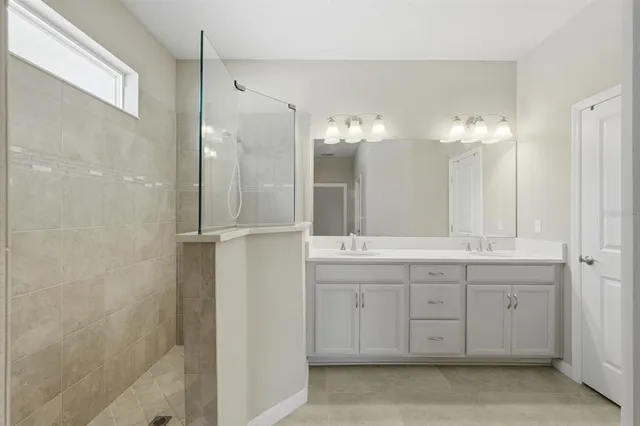 $379,900 | 21 Rae Drive, Palm Coast, FL 32164