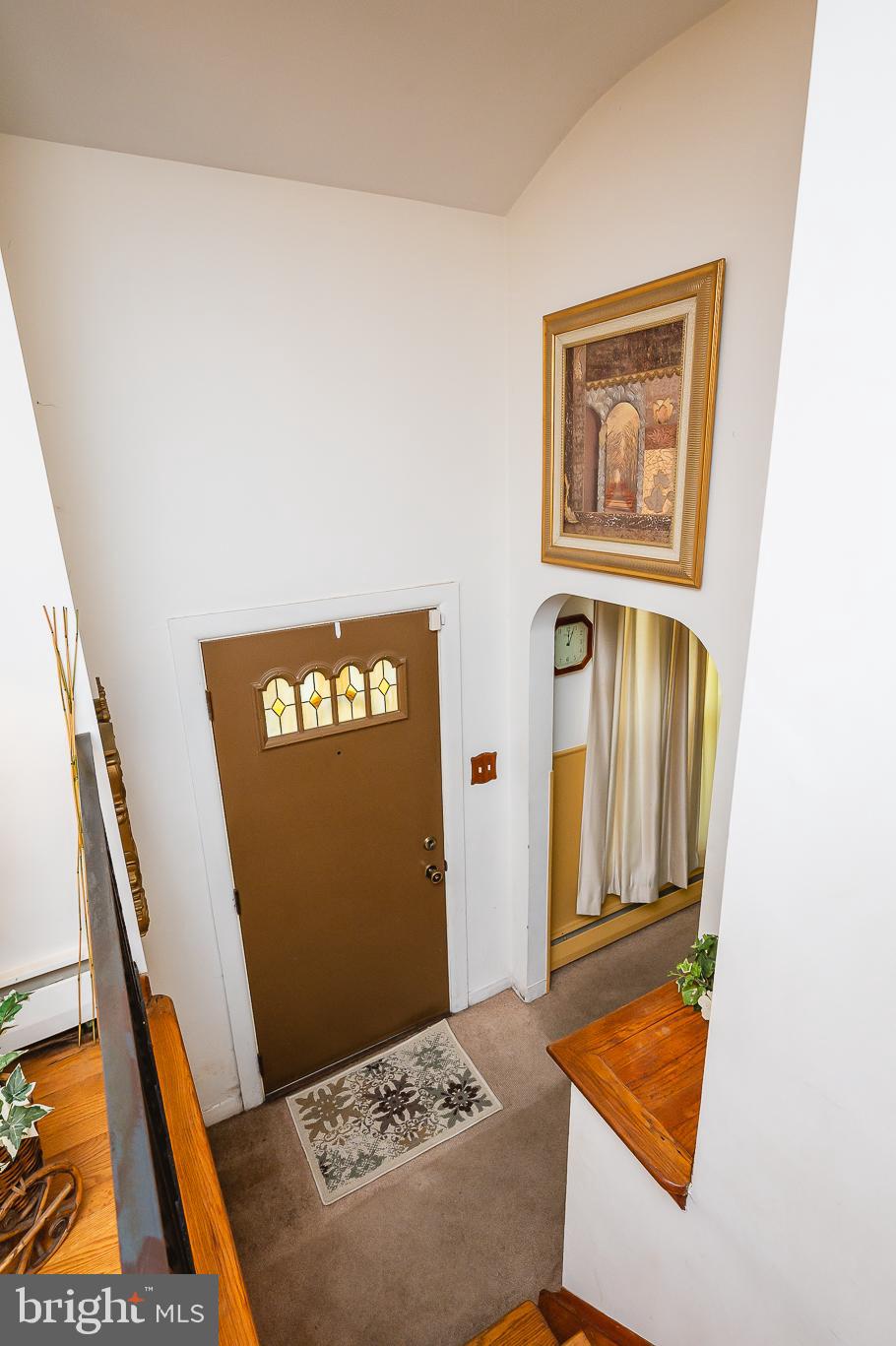 6100 Hamilton Avenue Rosedale, MD 21237 - Photo 8 of 46 FOYER