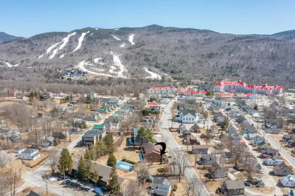 $329,500 | 44 Church Street, Unit 1, Lincoln, NH 03251