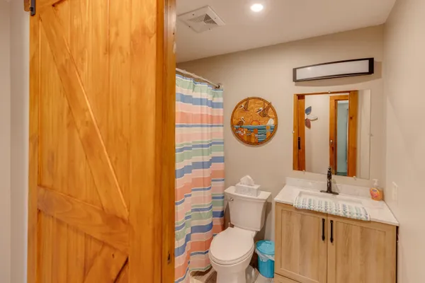 $329,500 | 44 Church Street, Unit 1, Lincoln, NH 03251