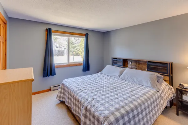 $329,500 | 44 Church Street, Unit 1, Lincoln, NH 03251