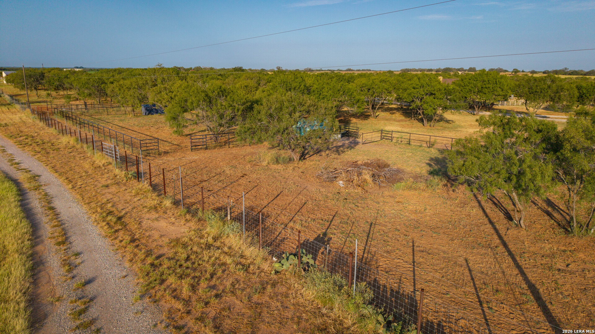 5002 Fm 476 Poteet, TX 78065 - Photo 22 of 50
