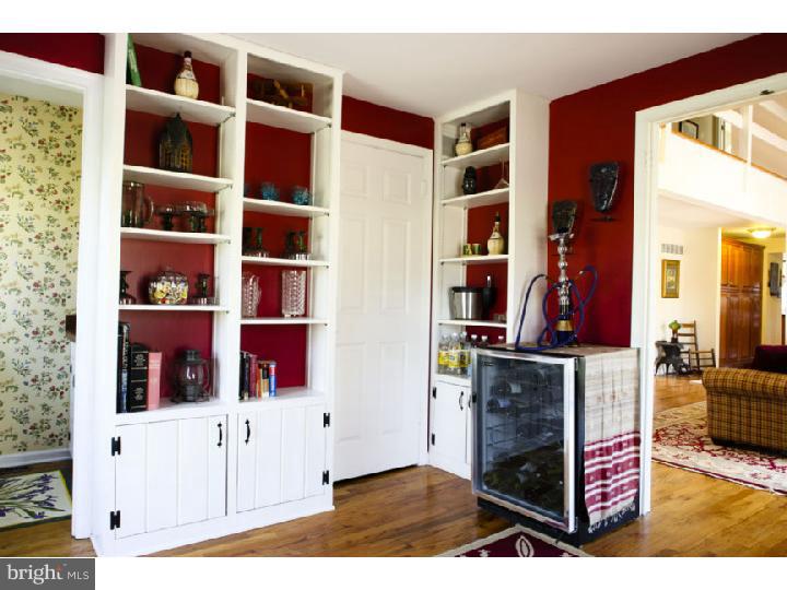 6721 Upper York Road New Hope, PA 18938 - Photo 9 of 16 Office / Study