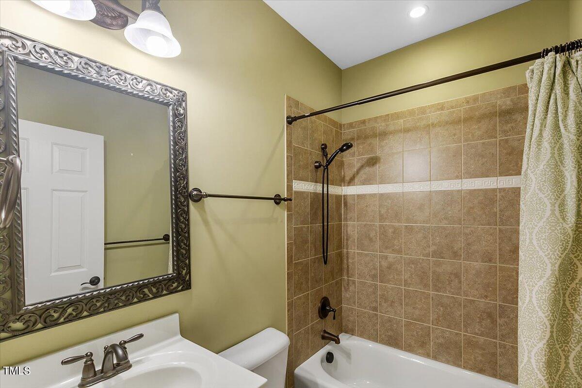 2612 Peachleaf Street Raleigh, NC 27614 - Photo 48 of 75 43-2612 Peachtree Street (130 of 226)
