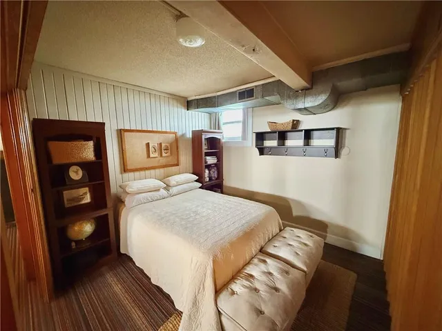 $399,999 | 735 North Highway 65, Trenton, MO 64683