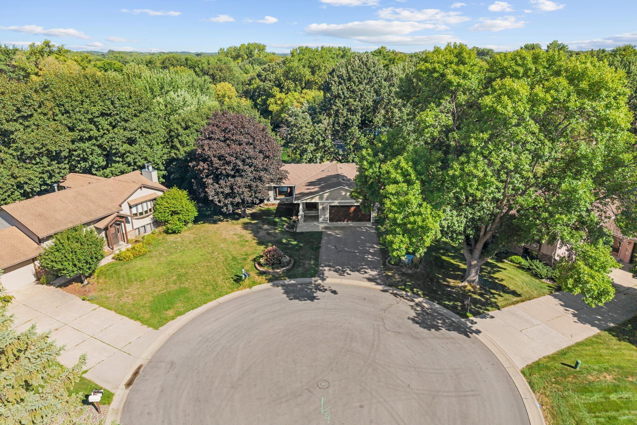 18208 Valley View Road Eden Prairie, MN 55346 - Photo 42 of 42 Gallery Image 42
