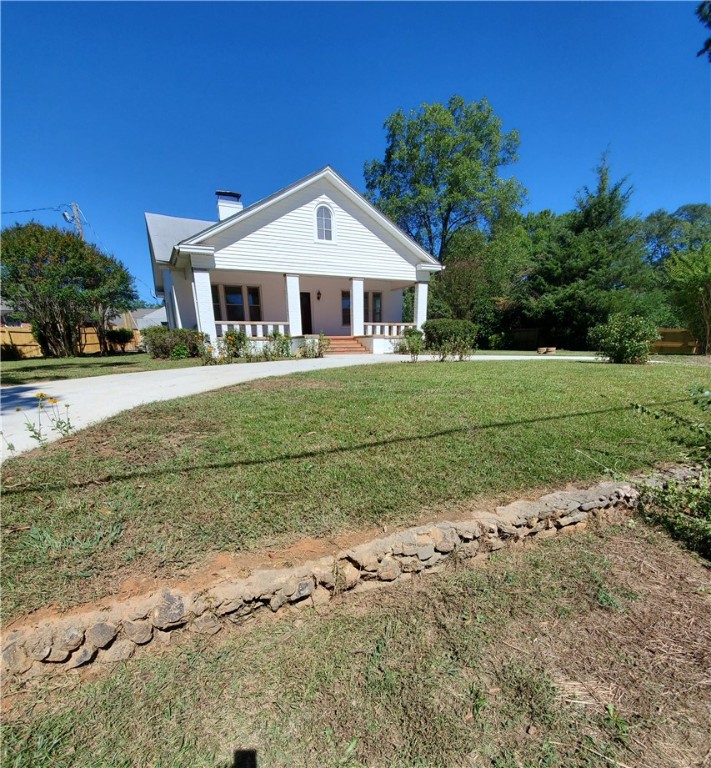 202 James Street Anderson, SC 29621 - Photo 29 of 42 beautiful stonework in front yard