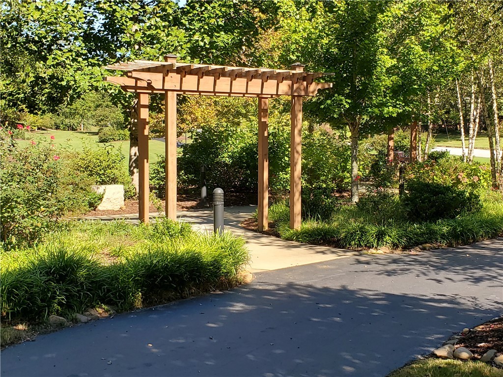 202 James Street Anderson, SC 29621 - Photo 39 of 42 Linley park pergola