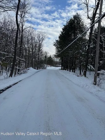 $199,000 | 12 Easy Street, Catskill, NY 12414