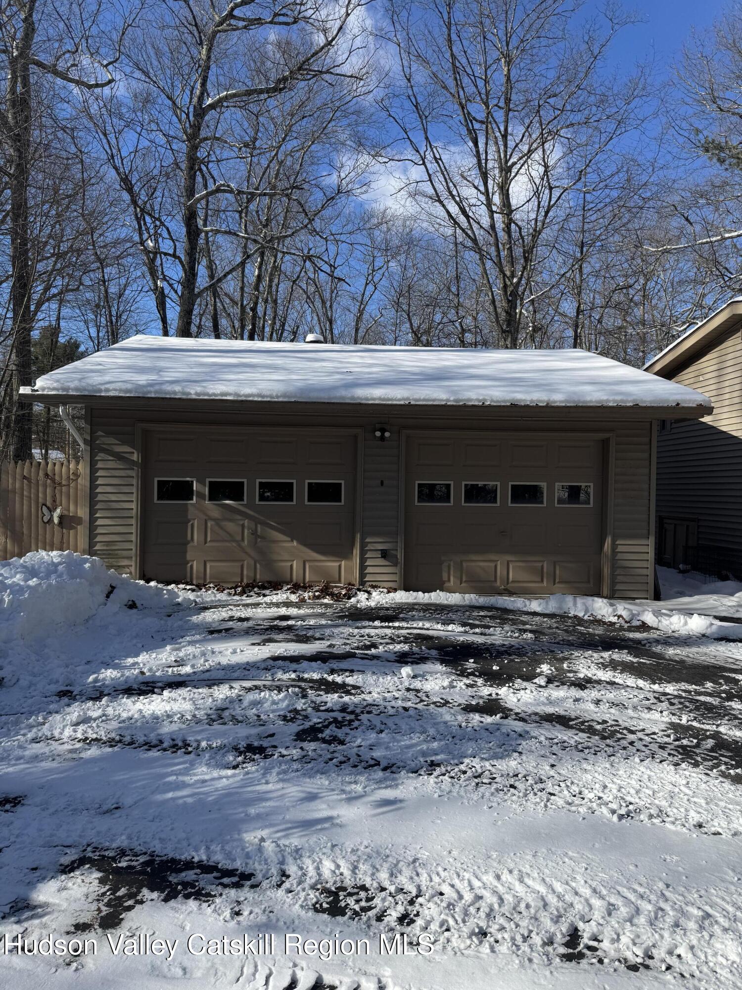 12 Easy Street Catskill, NY 12414 - Photo 3 of 19 3