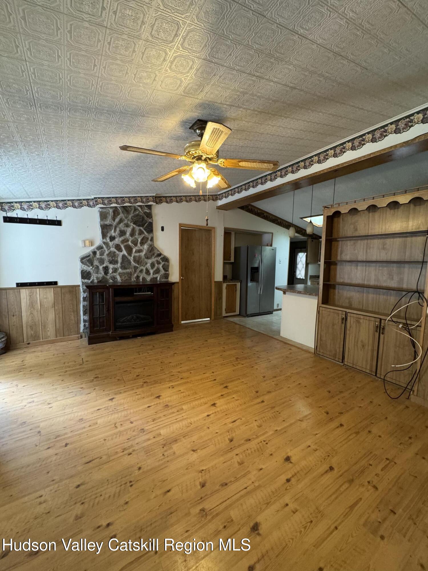 12 Easy Street Catskill, NY 12414 - Photo 4 of 19 4