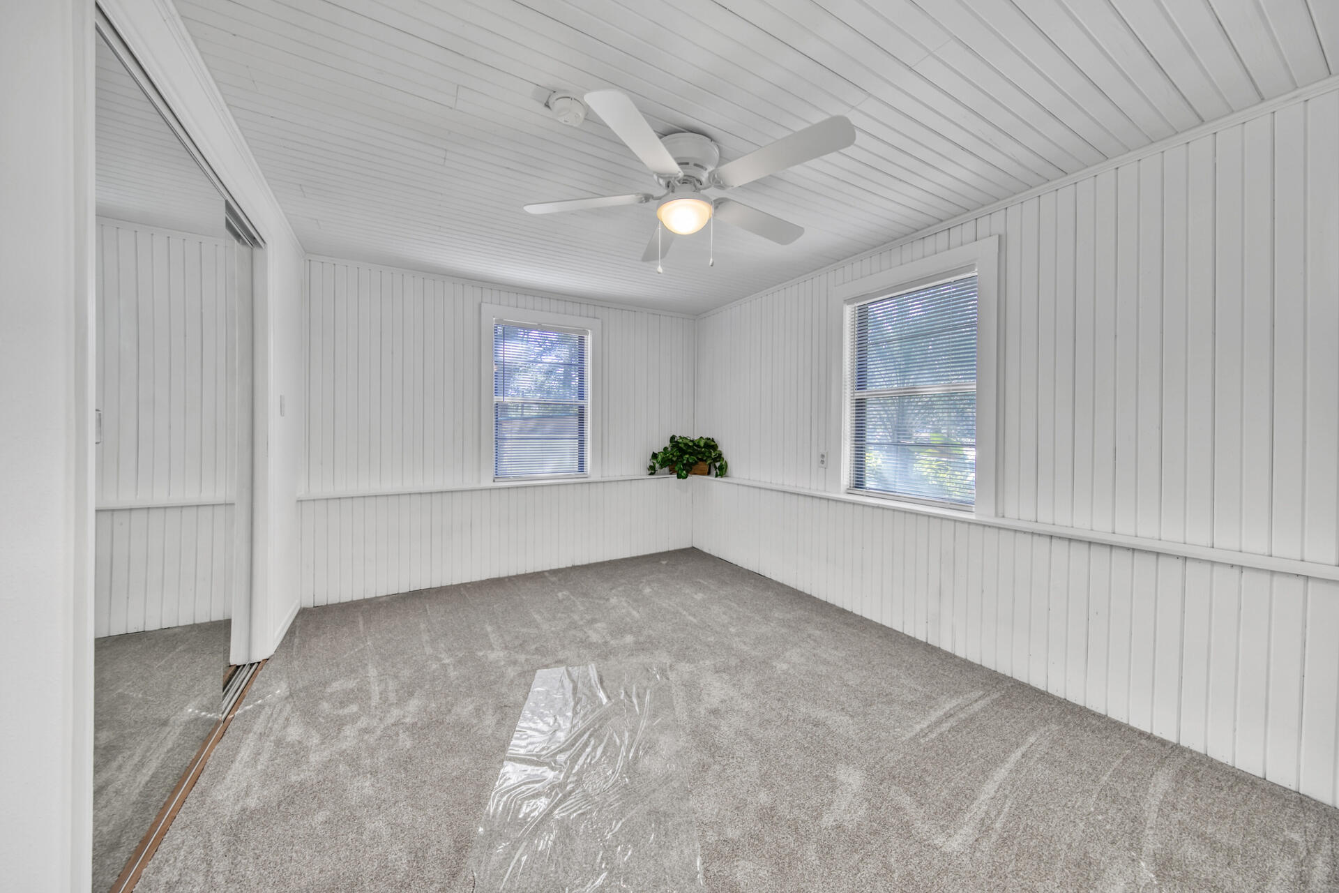 184 Ruth Road Freeport, FL 32439 - Photo 21 of 36 1st Bedroom