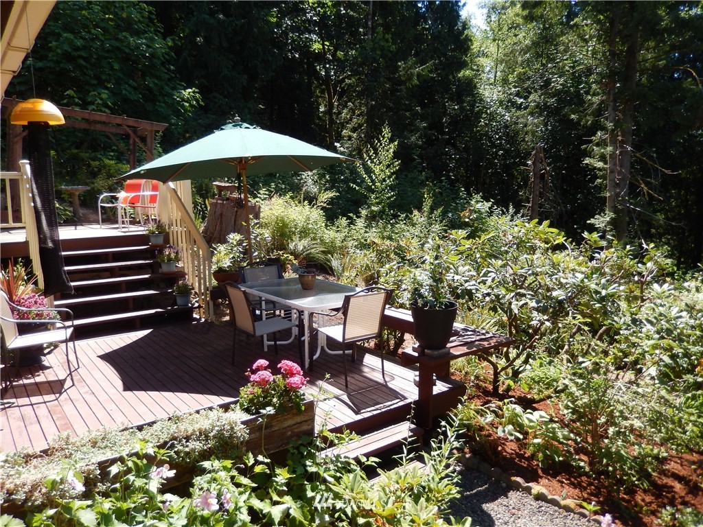 6455 Southeast Fragaria Road Olalla, WA 98359 - Photo 23 of 24 Gallery Image 23