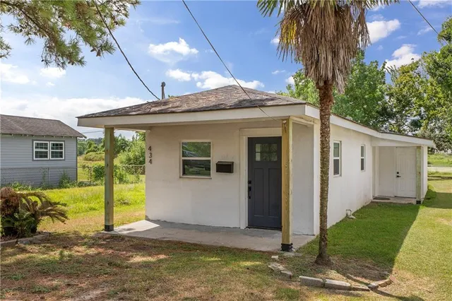 $1,600 | 434 Ocean Avenue, Gretna, LA 70053