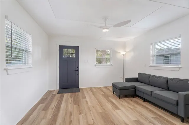 $1,600 | 434 Ocean Avenue, Gretna, LA 70053