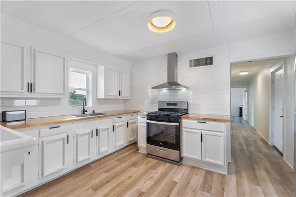 $1,500 | 434 Ocean Avenue, Gretna, LA 70053