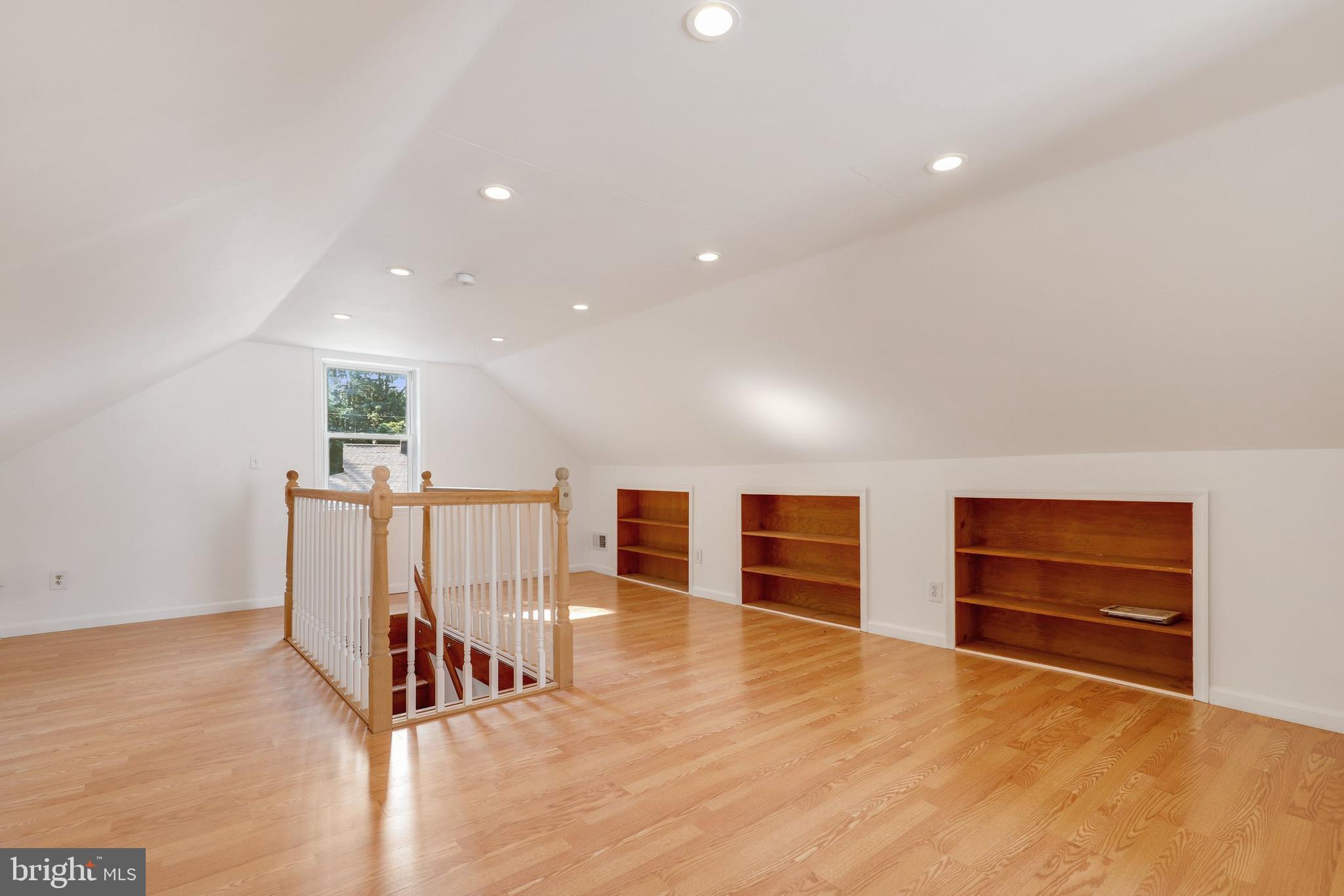 2210 Turkey Point Road Essex, MD 21221 - Photo 23 of 29 Gallery Image 23
