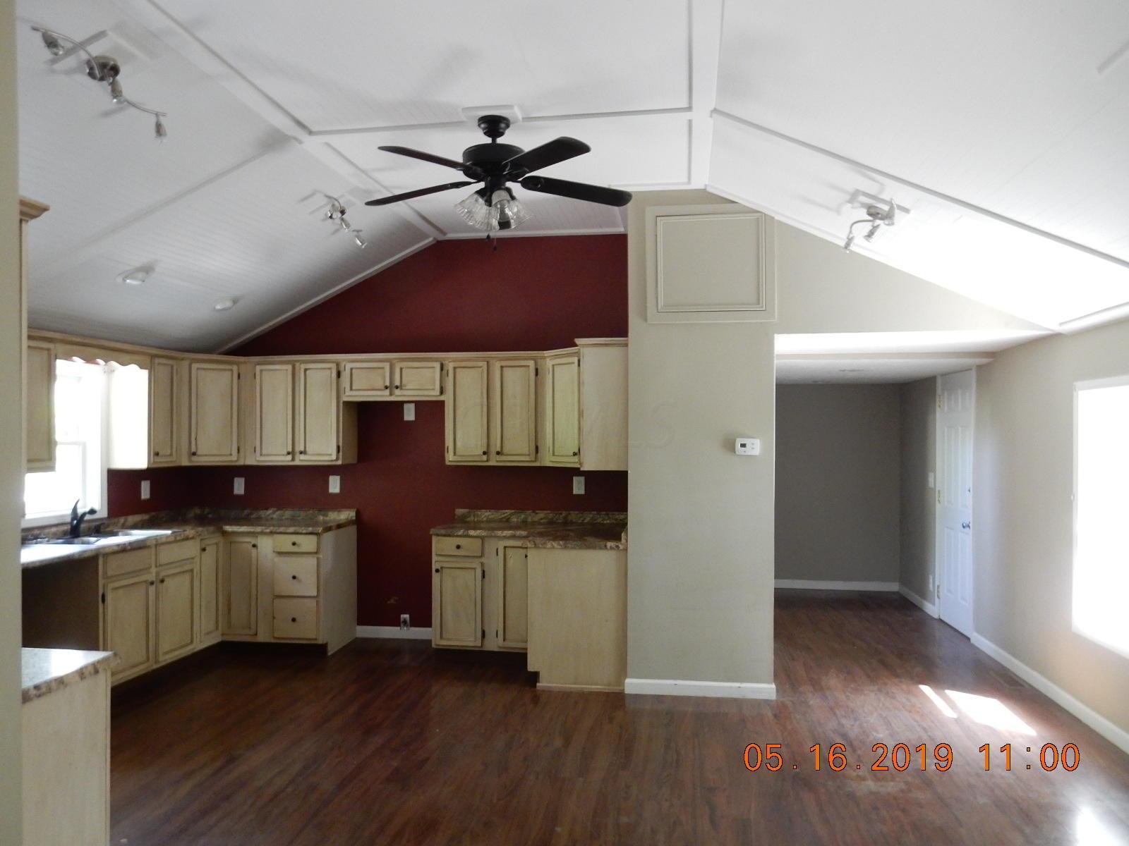 14640 O'Brien Road Mount Vernon, OH 43050 - Photo 3 of 26