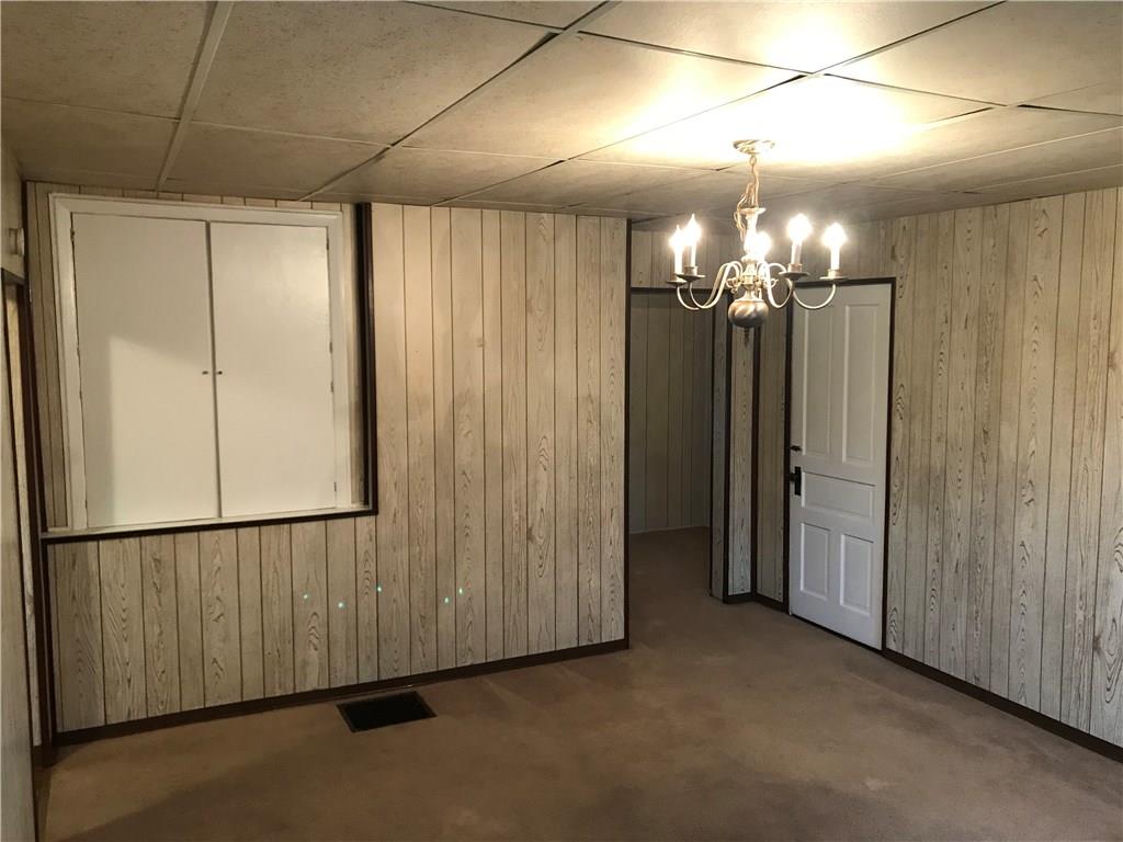 551 Fairoaks Street McKees Rocks, PA 15136 - Photo 2 of 18