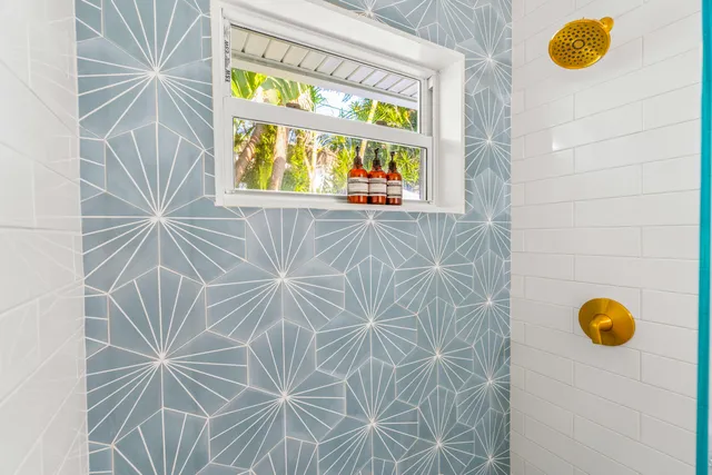 $10,000 | 7 Fayette Drive, Ocean Ridge, FL 33435